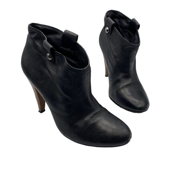 Coach Aliza Women Black Leather Almond Toe Cone Heels Ankle Booties Size 7B - Picture 1 of 10